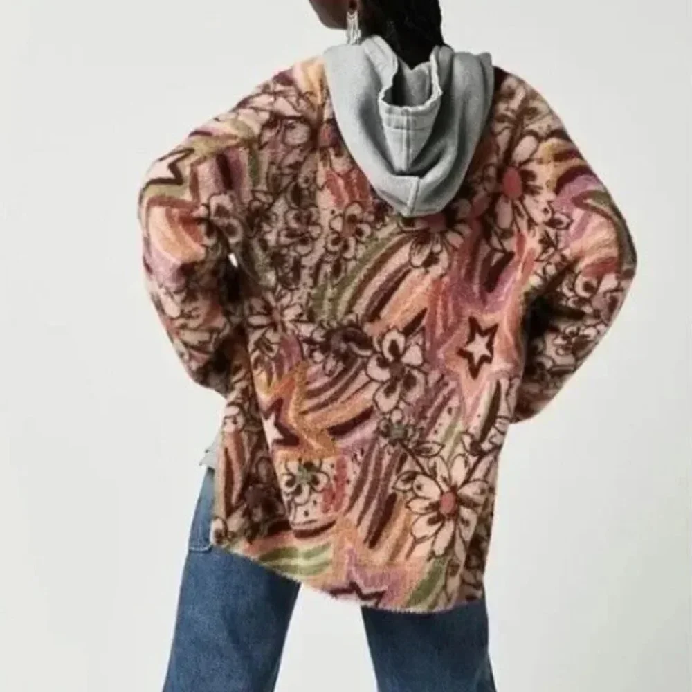 Free People Carson Cozy Cardi Sweater Floral NEW Small - Picture 3 of 4